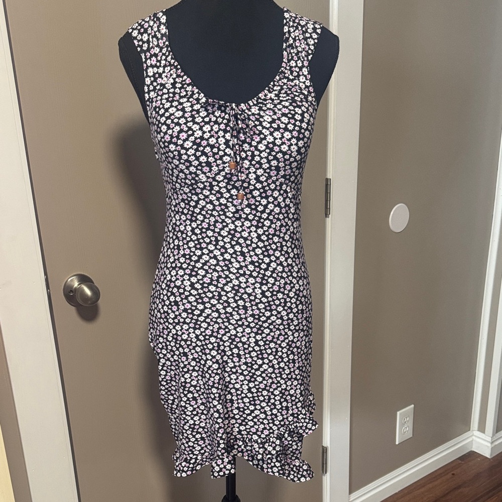 Black Floral Scoop-Neck Mini Dress with Ruffle Hem